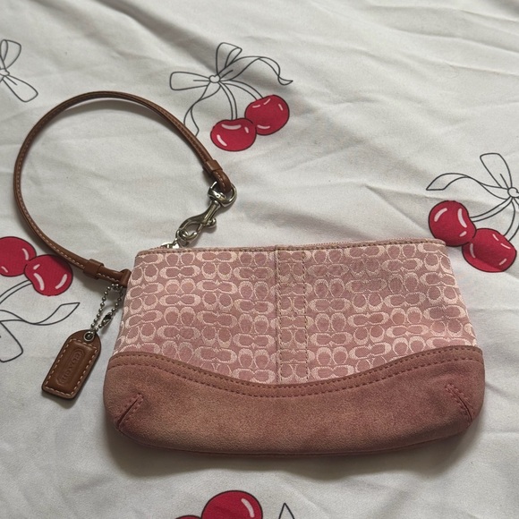 Coach Handbags - Y2K Rare Pink Coach Signature Jacquard Wristlet